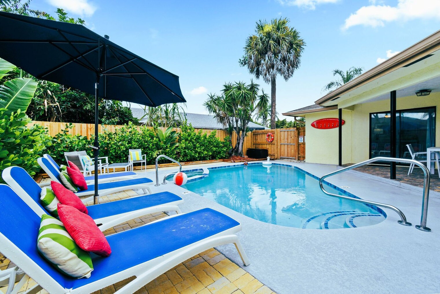 Building Photo - 9130 E Highland Pines Blvd