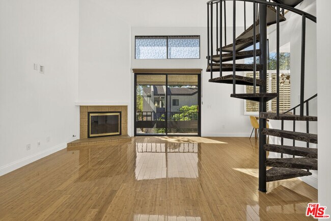 Building Photo - 8701 Falmouth Ave