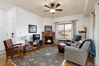 Building Photo - 6211 Shiloh Ave