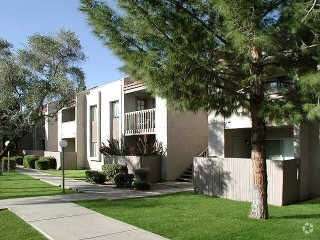 Building Photo - Desert Meadows