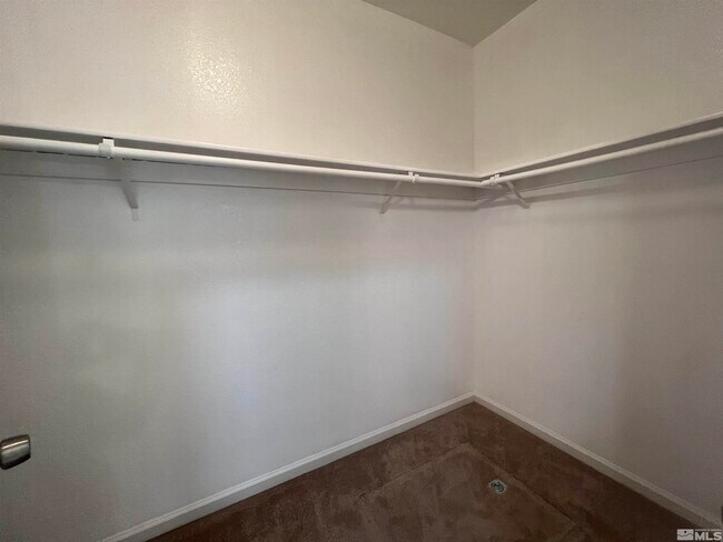 Building Photo - 1715 Polo Park Dr
