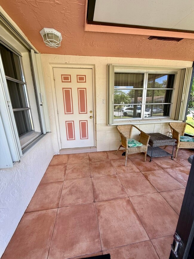 Building Photo - 14464 Campanelli Dr