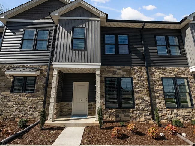 Building Photo - 36 English Commons Dr