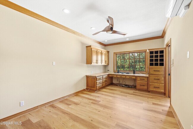 Building Photo - 1241 Canyon Rim Cir