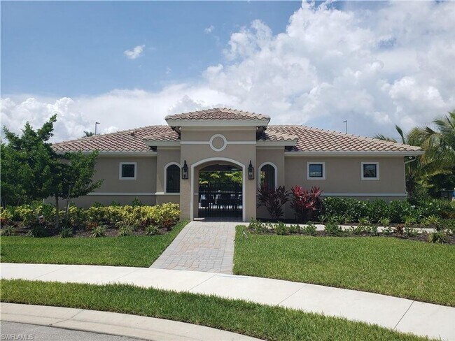 Building Photo - 15220 Cortona Wy