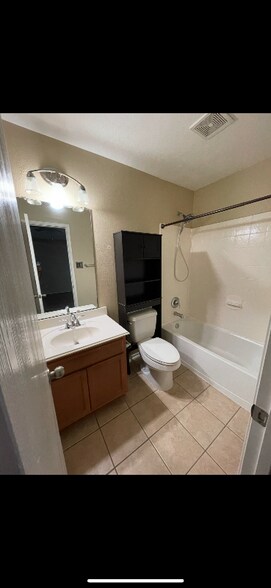 Building Photo - 9106 Aurora Park Ln