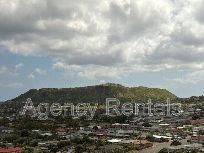 Building Photo - 4340 Pahoa Ave