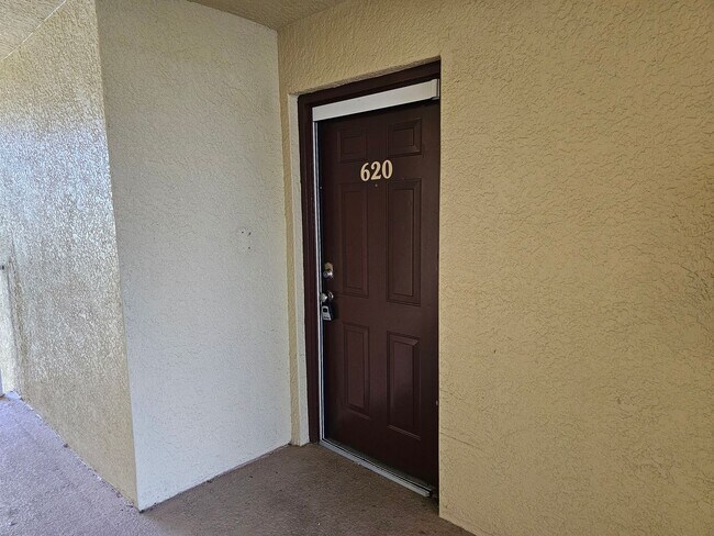 Building Photo - 4135 Residence Drive