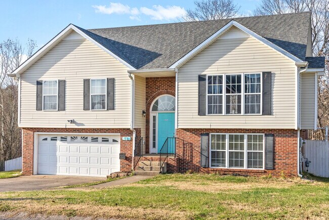 Primary Photo - 97 West Dr