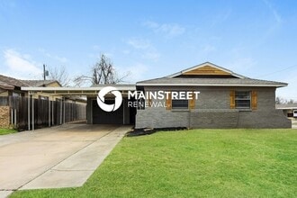Building Photo - 3 Bedroom Pet-Friendly Home in Oklahoma City, OK with Main Street Renewal