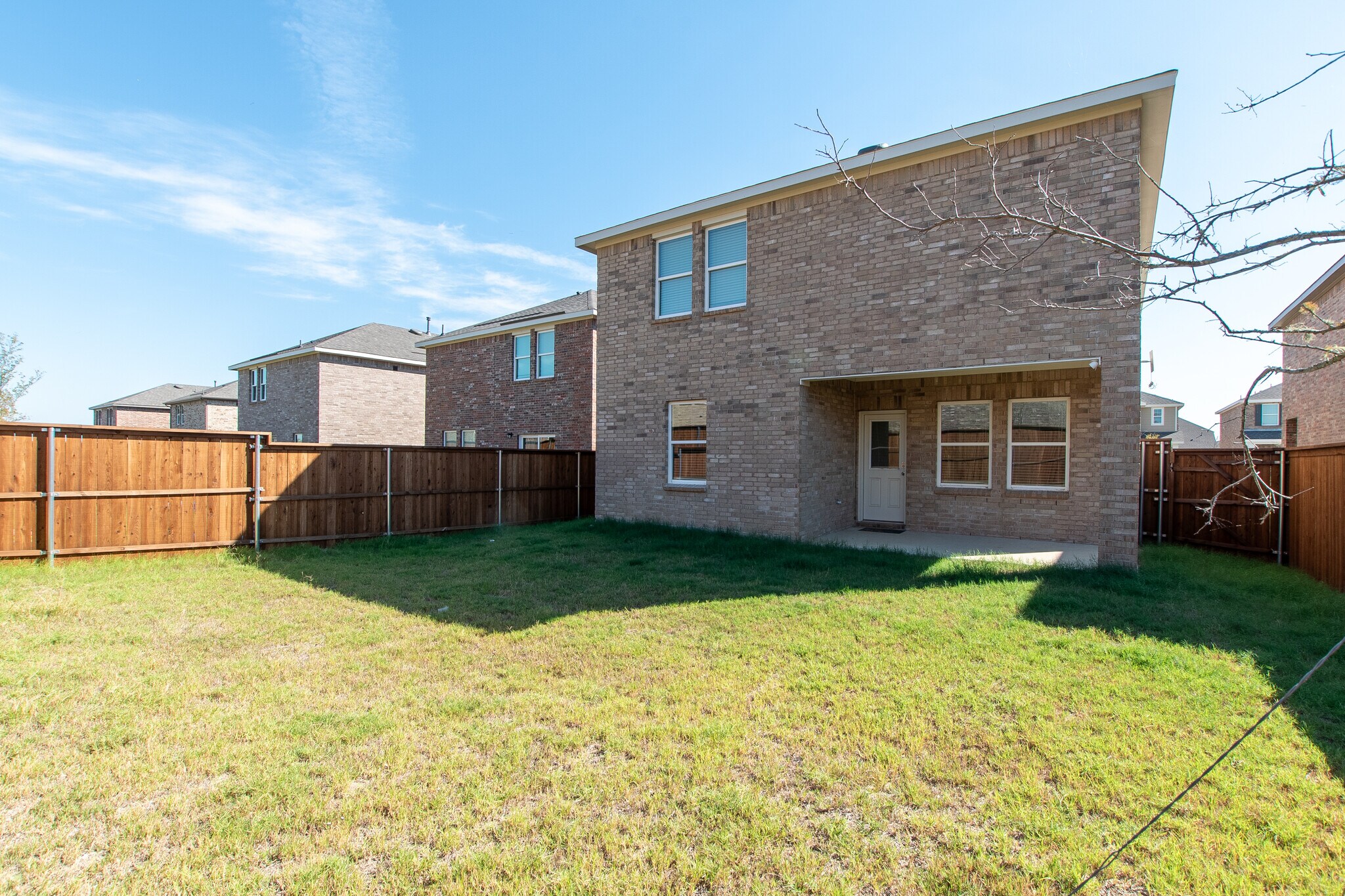 Building Photo - 14141 Emeric St