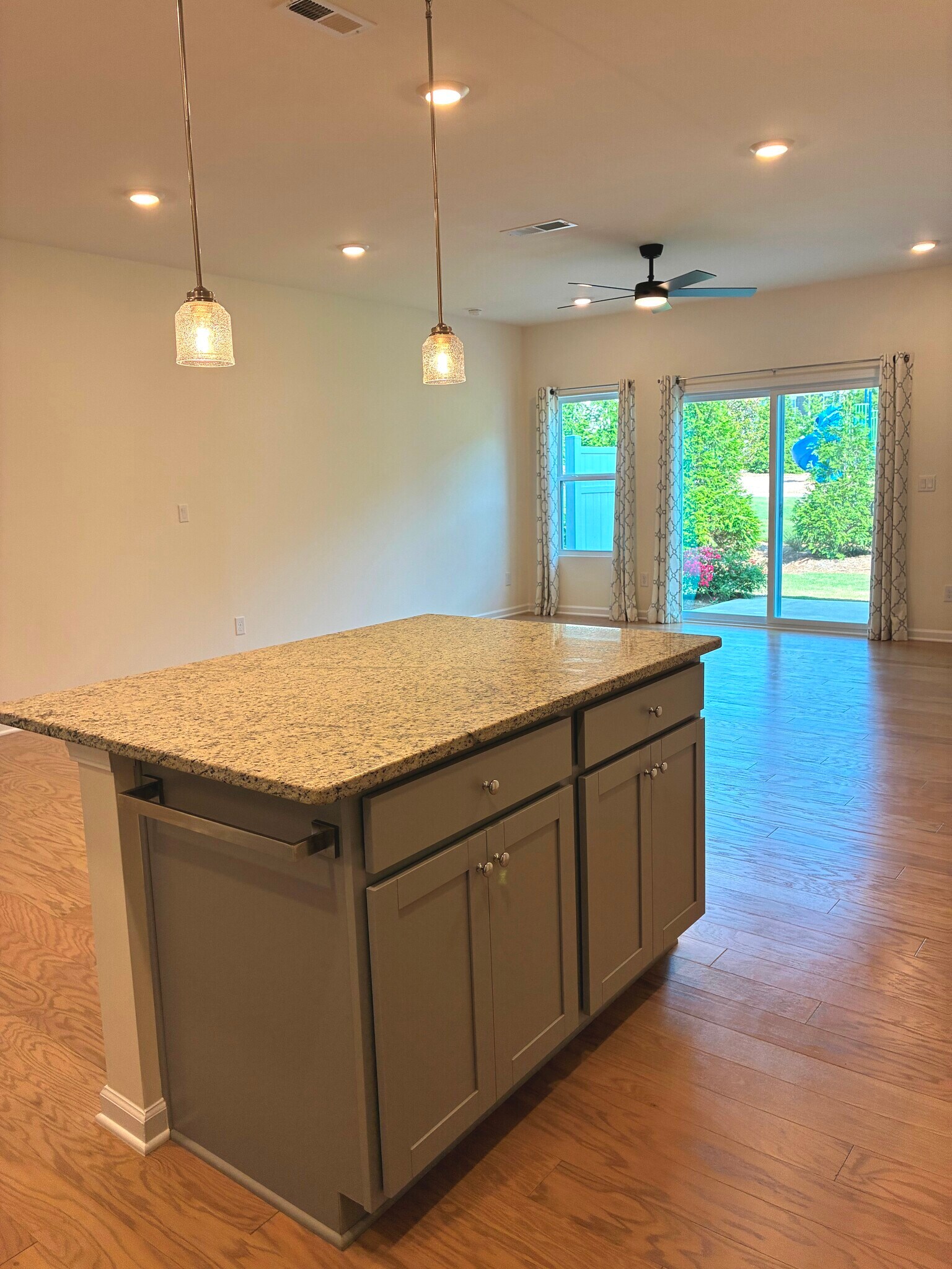 Building Photo - 275 Harpers Run Ln