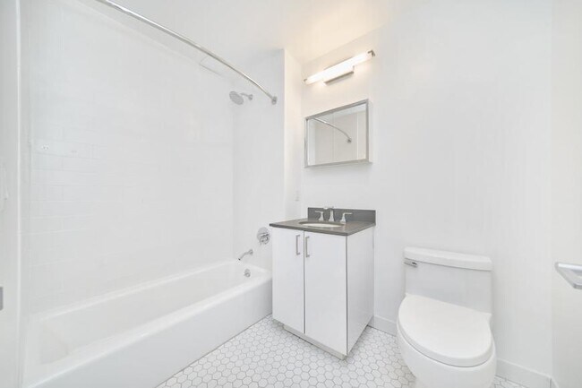 Building Photo - 2 bedroom in NEW YORK NY 10035