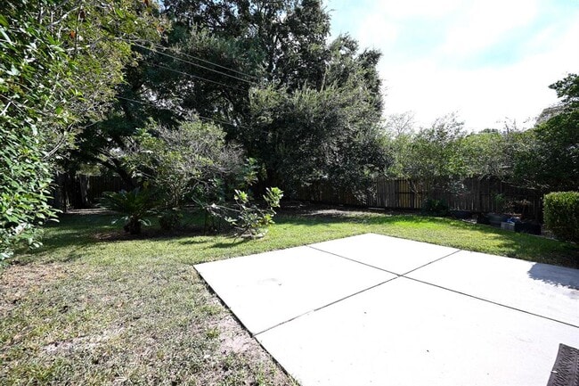Building Photo - 12219 Gladewick Dr
