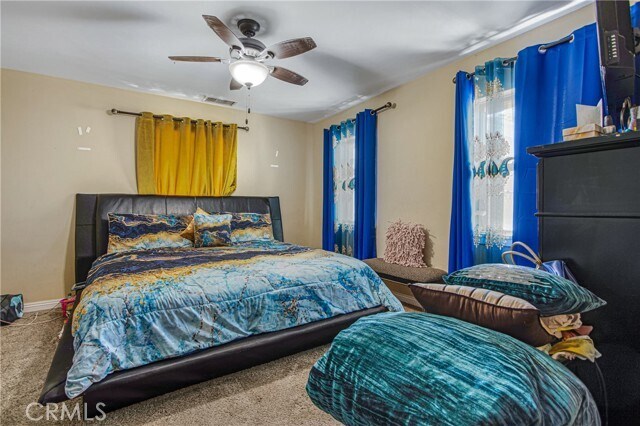 Building Photo - 1170 Center St