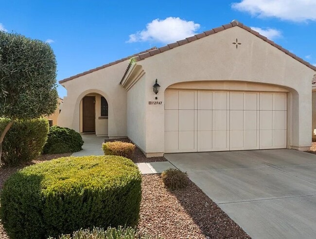Building Photo - 12947 W Chapala Dr
