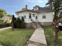 Building Photo - 2445 43rd St