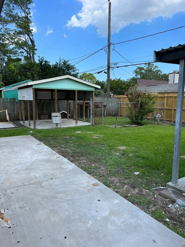 Building Photo - 2522 Kingsdale Dr