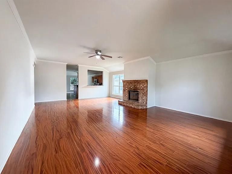 Building Photo - 2324 Glenhaven Dr