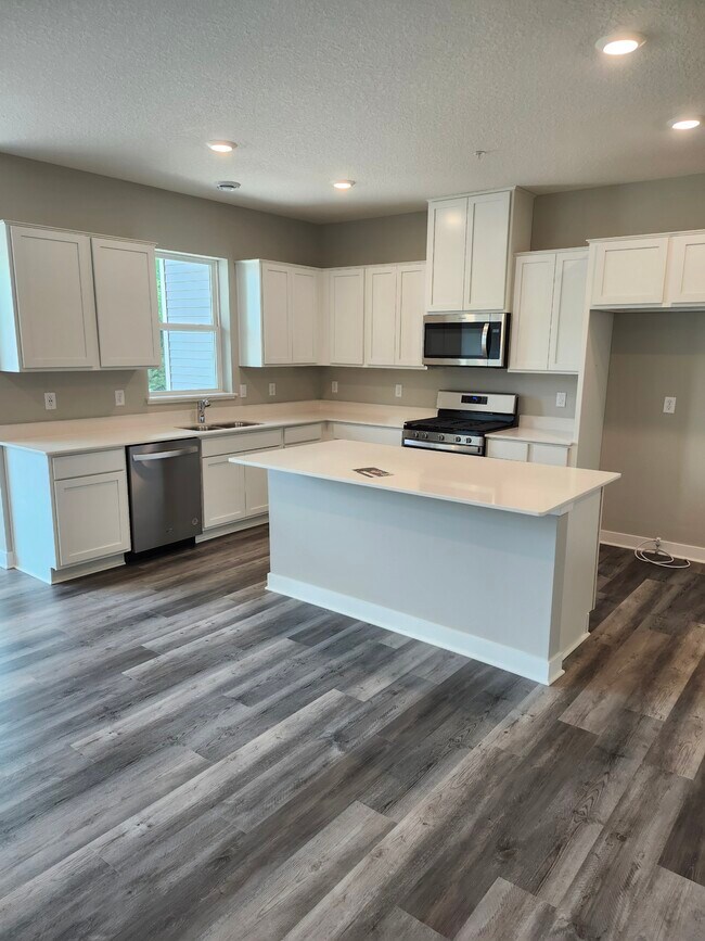 Building Photo - 11128 Balsam Pointe Trl