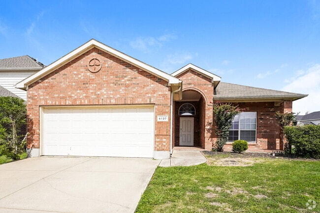Building Photo - 6137 Kristen Dr