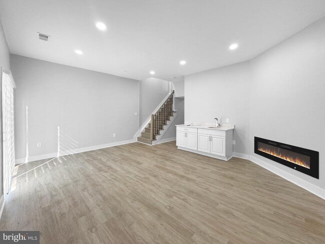 Building Photo - 10444 Malone Ct