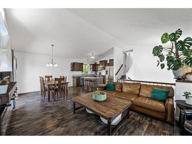 Building Photo - 12169 Hupp St NE