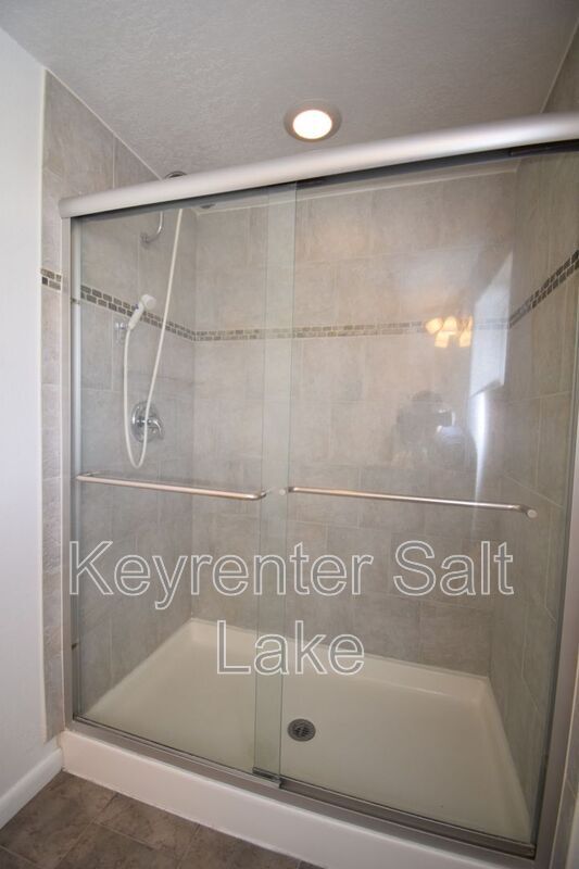 Building Photo - 12898 S 300 E