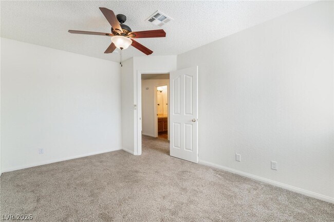 Building Photo - 15 Stone Cress Dr