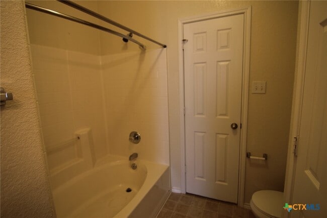 Building Photo - 341 Placid Meadow