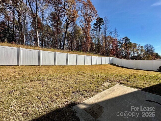 Building Photo - 1210 Leno Ln