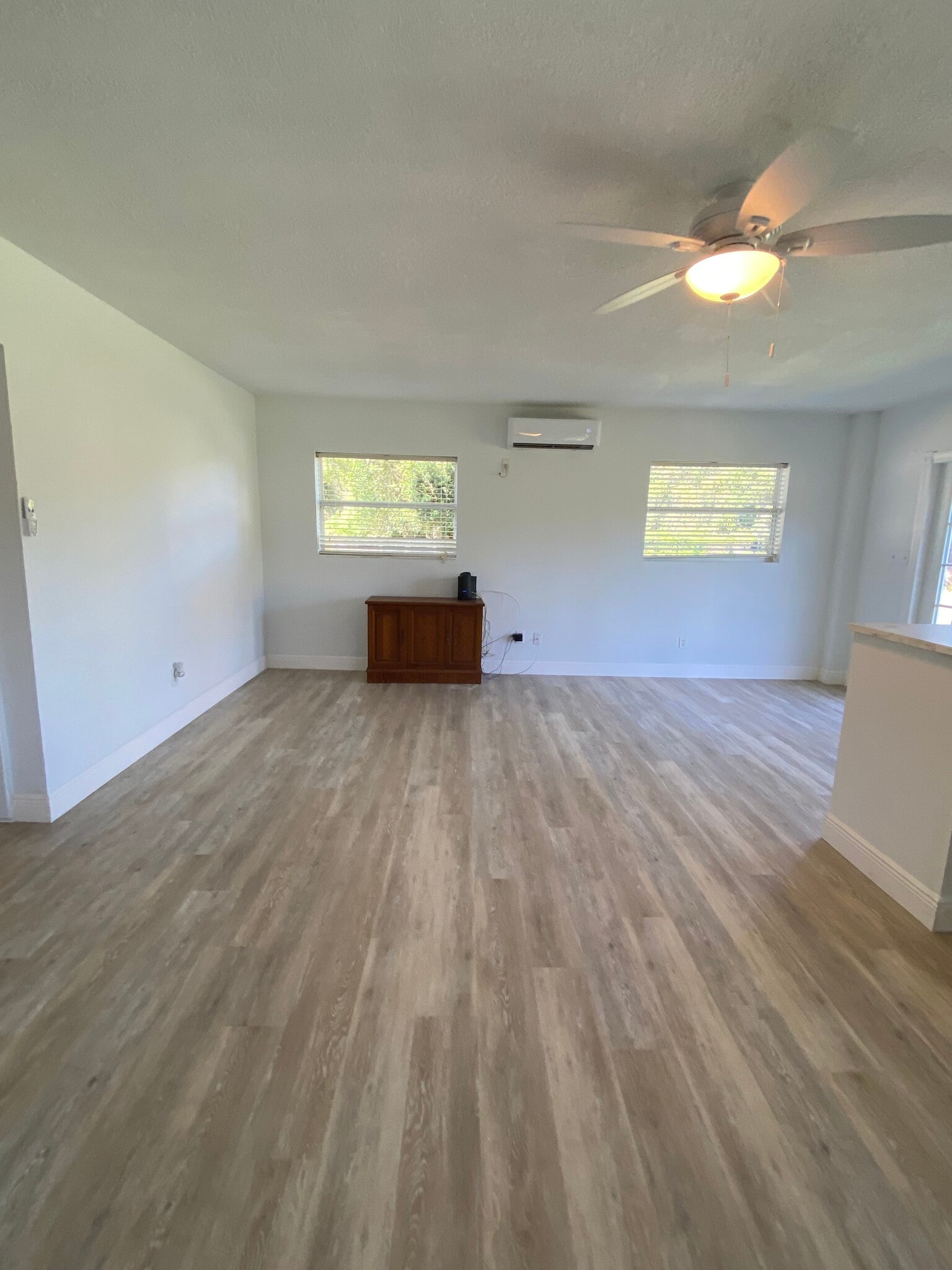 Large living/dining area or office - 22329 Hale Rd