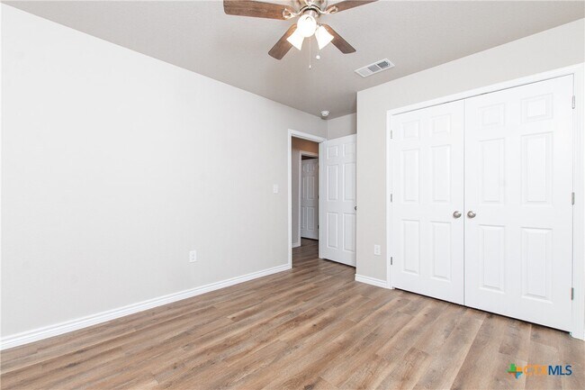 Building Photo - 2351 S Wall St