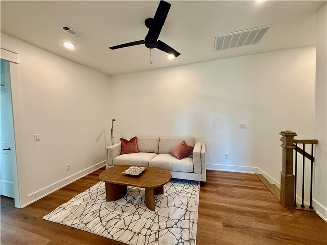 Building Photo - 825 NW 14th St