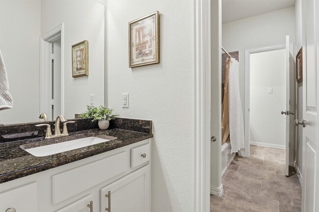 Building Photo - 29315 Sagewood Arbor Ln