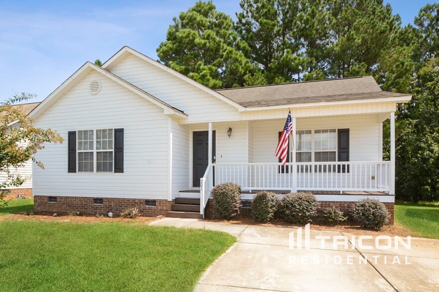 Primary Photo - 701 Avondale Dr