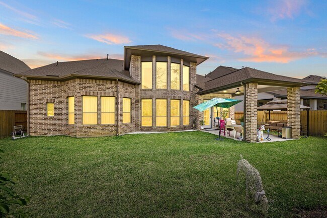 Building Photo - 1193 Stillwater Pond Dr