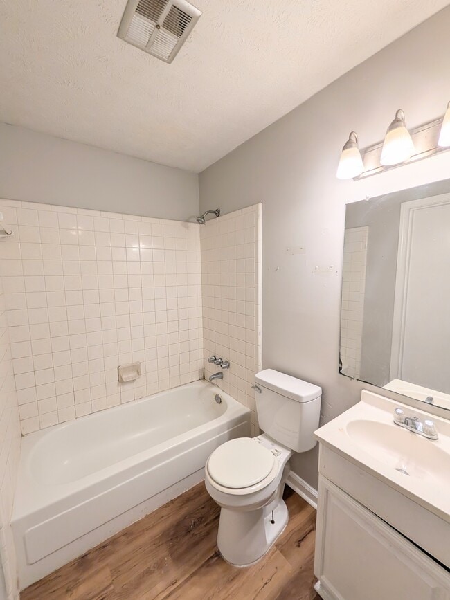 Building Photo - 4379 Springwood Terrace