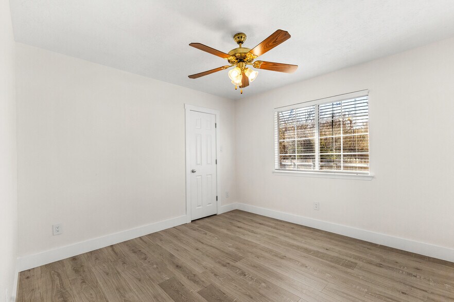 Building Photo - 2419 Brittain Ct