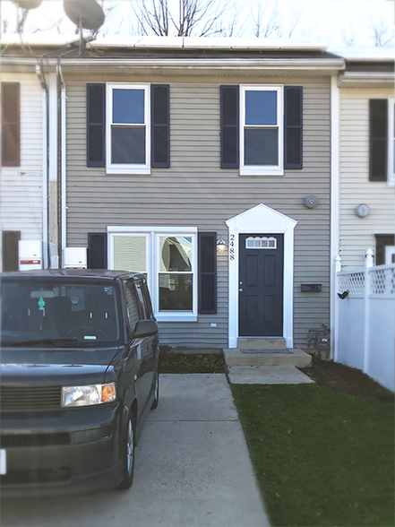 Building Photo - 2488 Skyland Pl SE