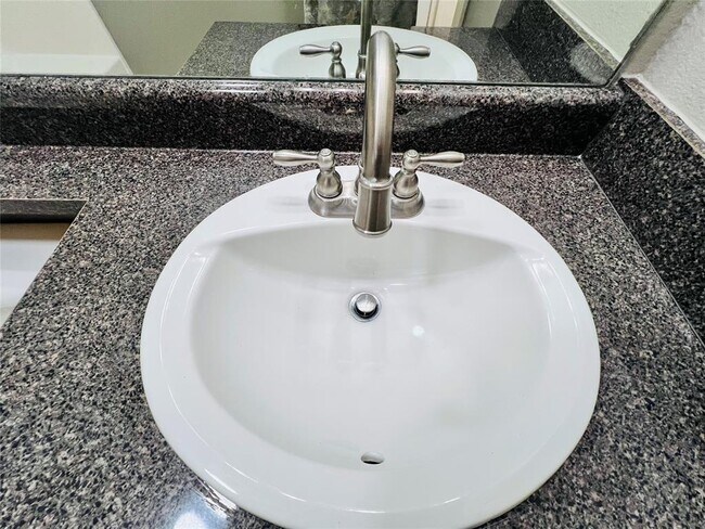 Building Photo - 2200 Classen Blvd