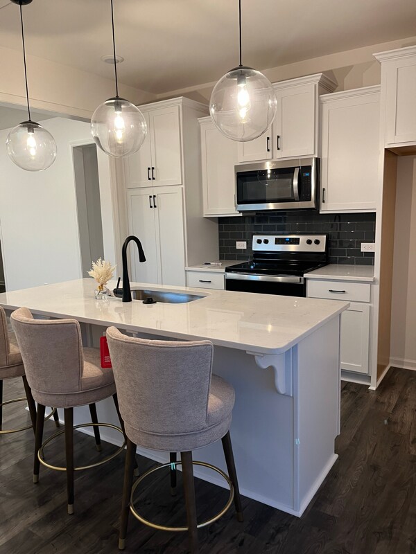 Building Photo - 110 Charleston Gray Wy