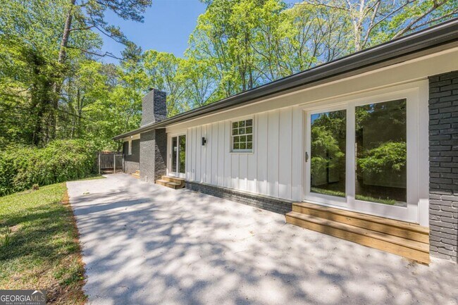 Building Photo - 3350 Pine Meadow Rd NW