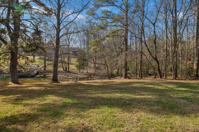 Building Photo - 594 Lake Haven Dr