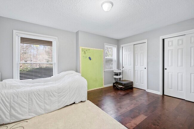 Building Photo - 461 Dove Valley Rd