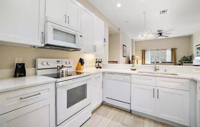 Building Photo - 408 Lucaya Loop