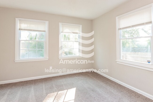 Building Photo - 1238 Briarwood Ave
