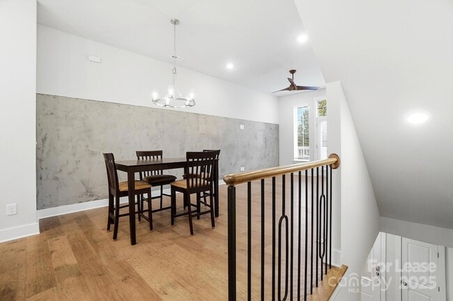 Building Photo - 1312 Nandina St