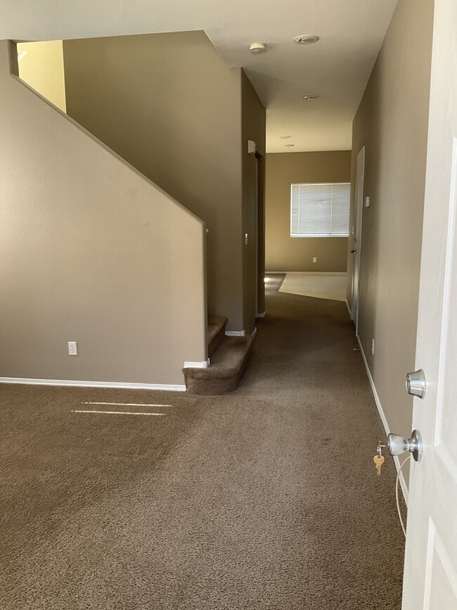 Building Photo - 6371 Pebblecreek Lodge Way