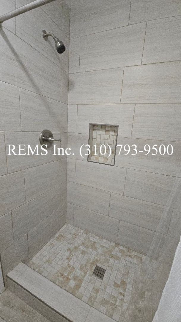 Building Photo - Fully Remodeled Single Family Home with Garage and Private Yard